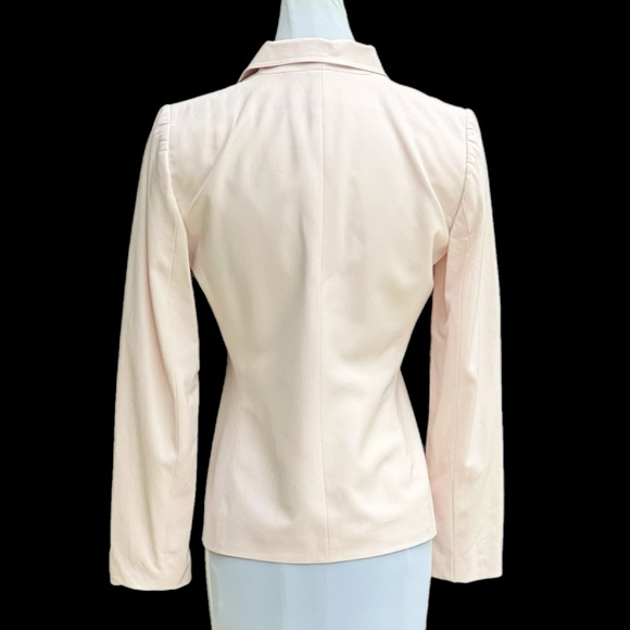 Tahari Arthur S Levin size 4 Light Pink Blazer Excellent Condition - Picture 4 of 12